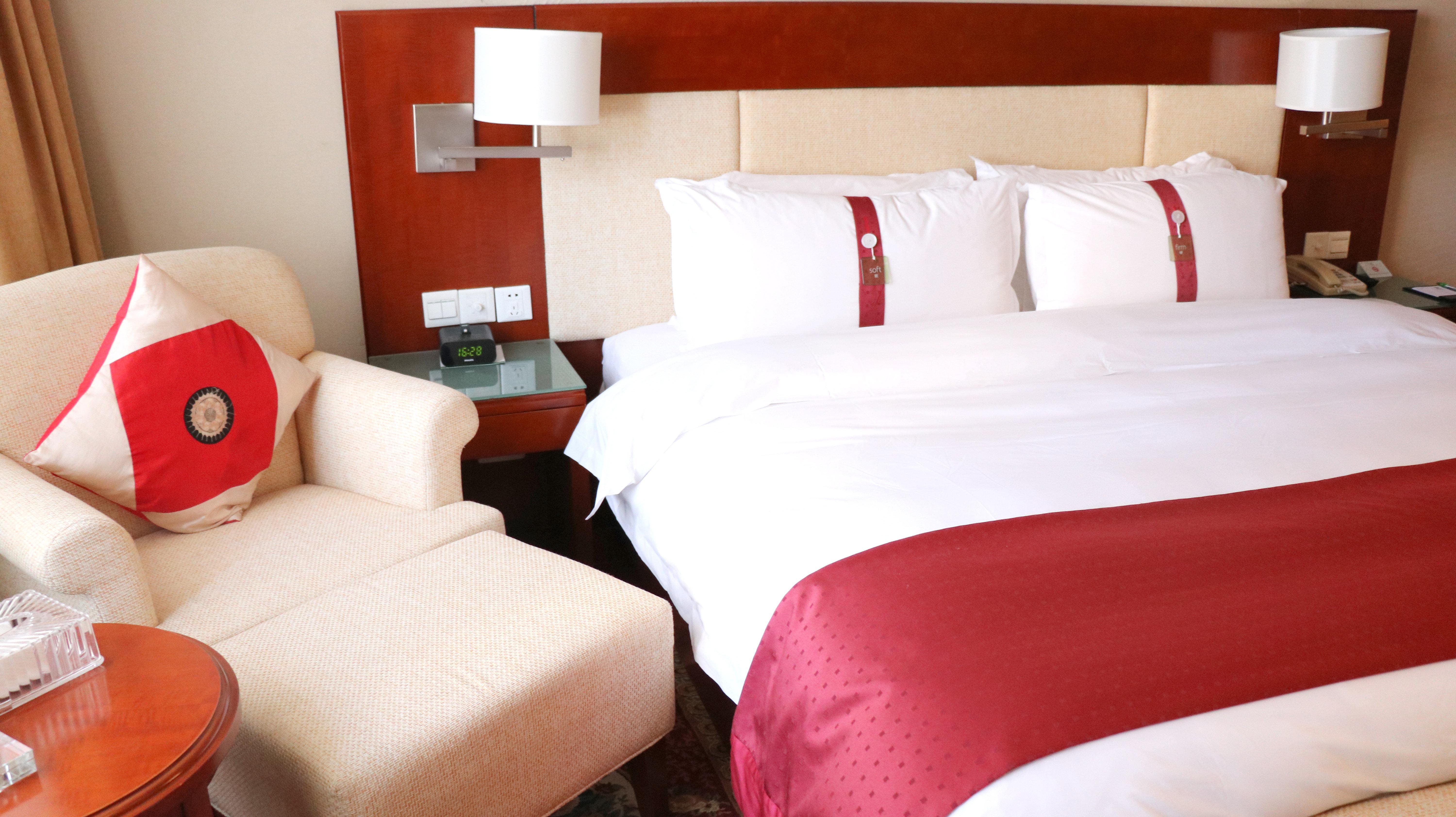 Holiday Inn Hohhot, An Ihg Hotel מראה חיצוני תמונה