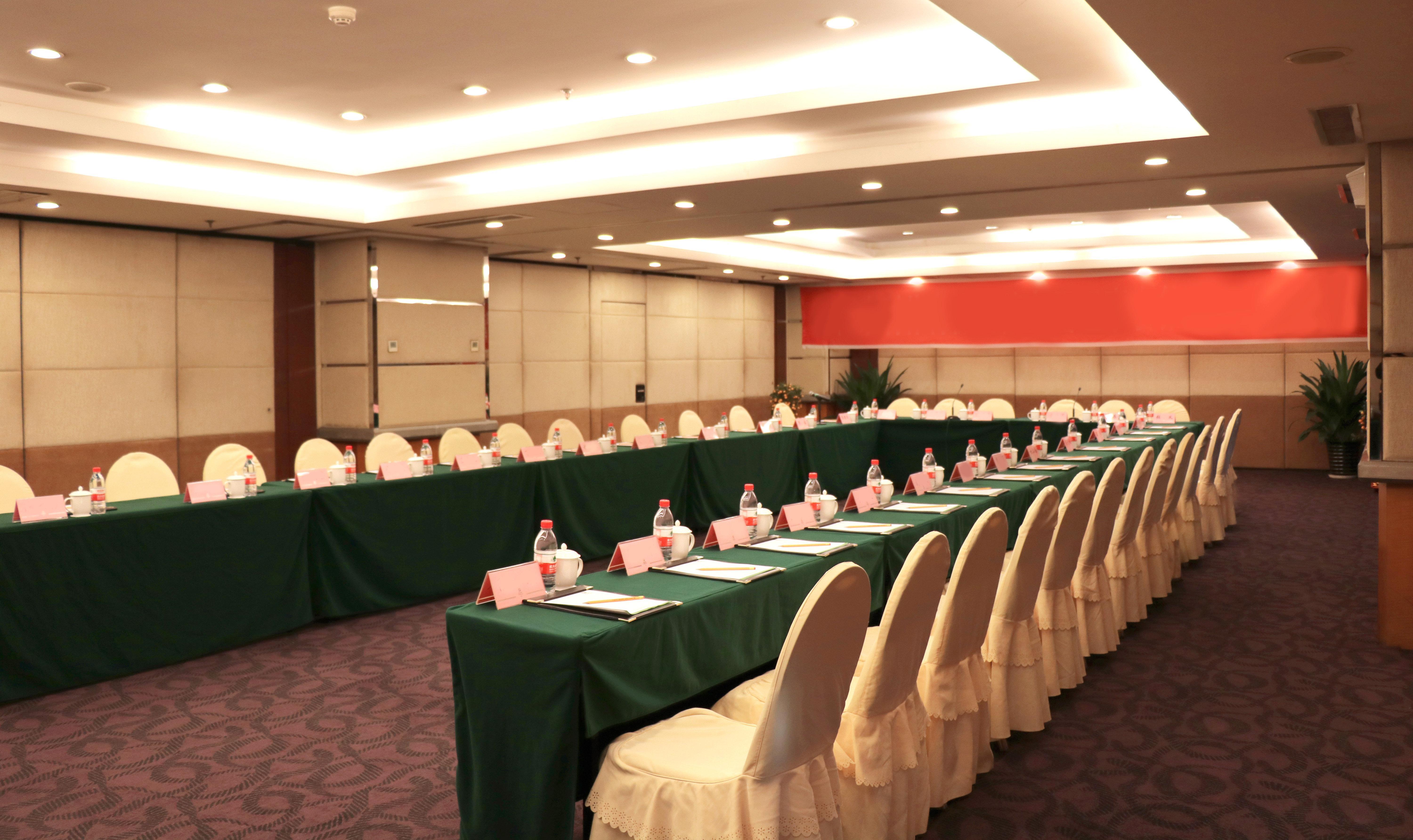 Holiday Inn Hohhot, An Ihg Hotel מראה חיצוני תמונה